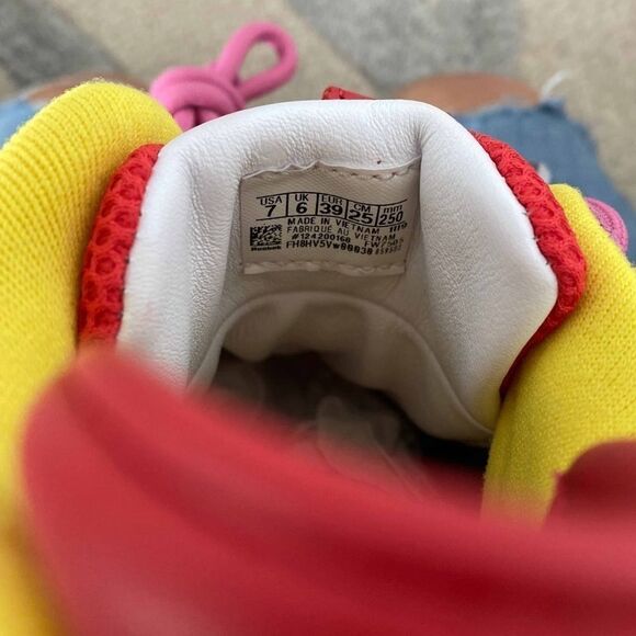 RARE Reebok x BBC Pharrell Ice Cream Answer 5 Mu Cherry Sneakers NWT Mens 7 - Picture 10 of 16